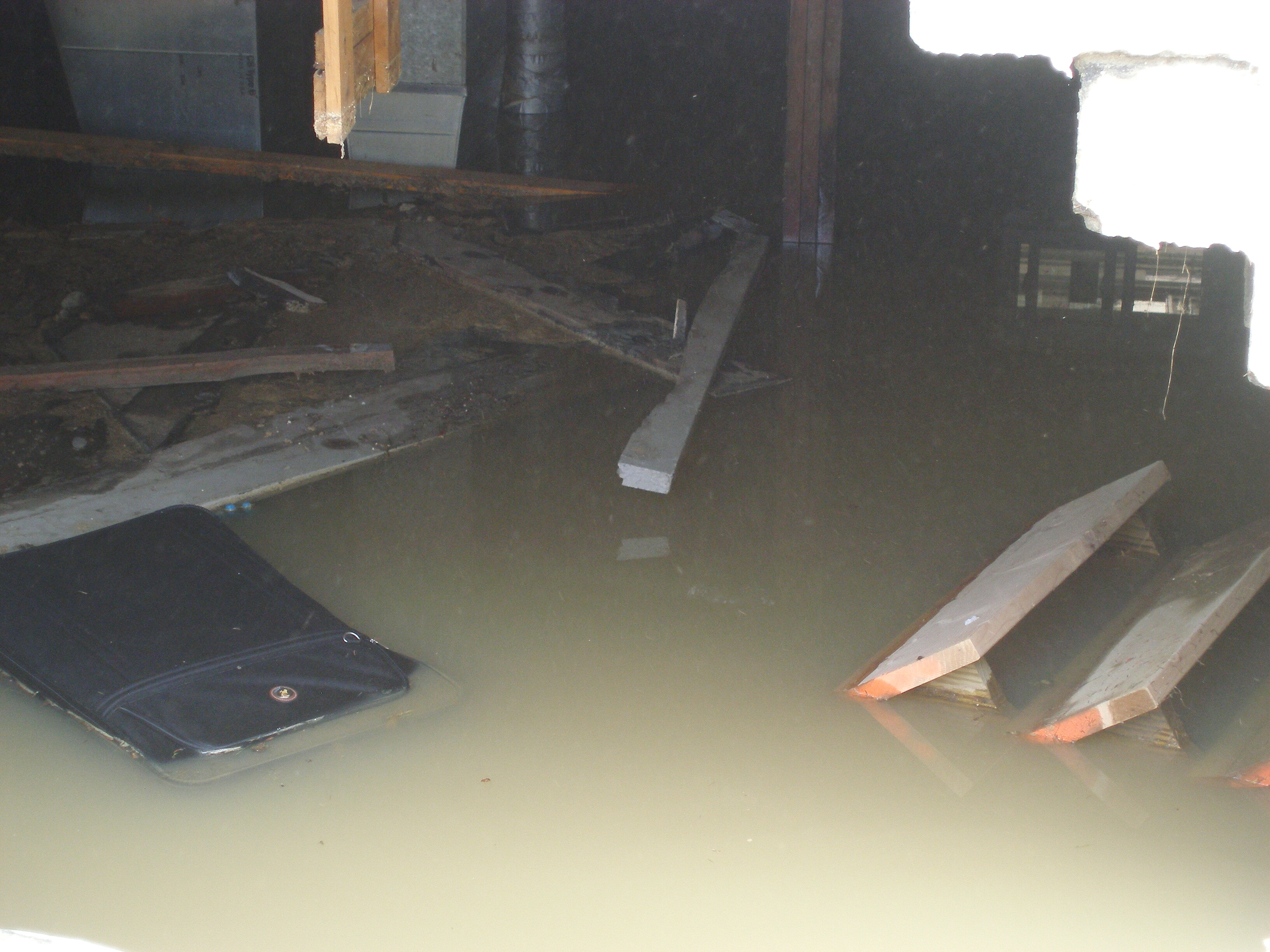 07-01-06  Reponse - Flooding